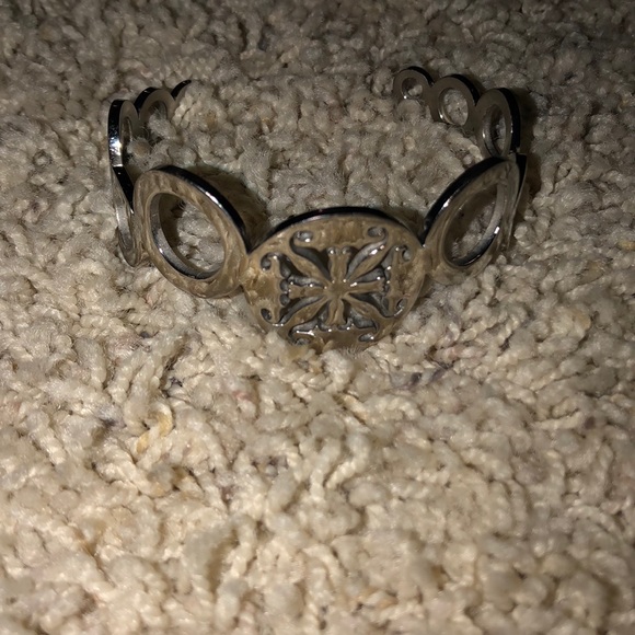 Rustic cuff - Picture 2 of 2